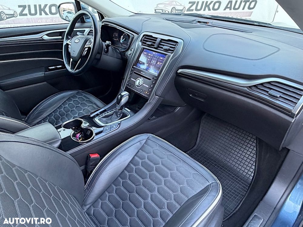 Ford Mondeo 2.0 HEV Vignale - 8