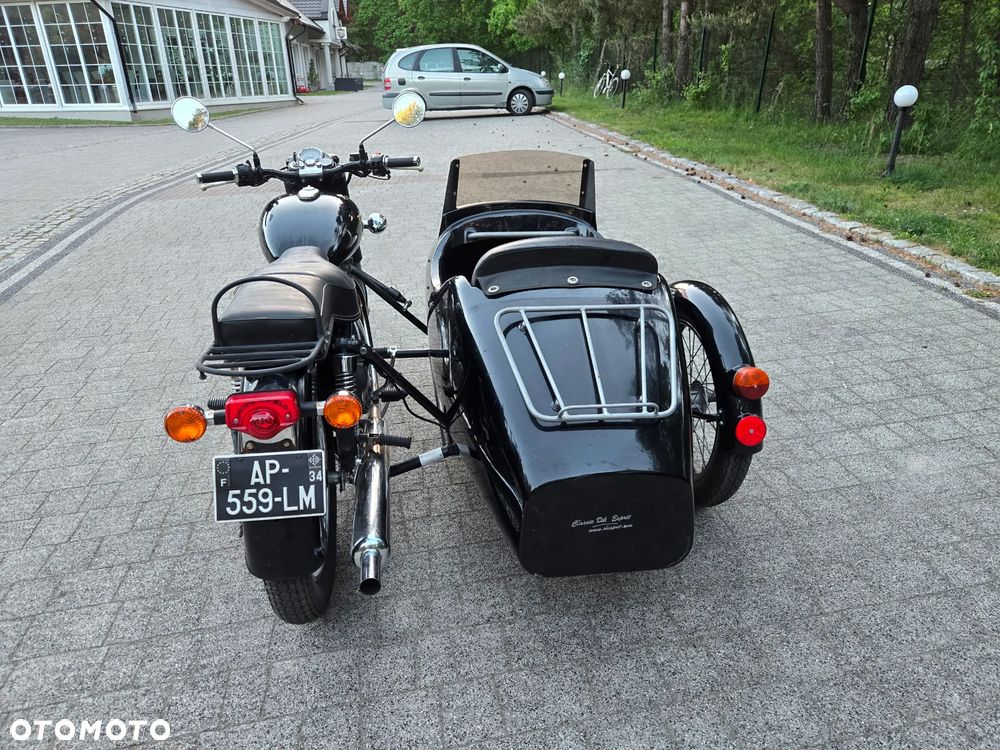 Royal Enfield Bullet - 12