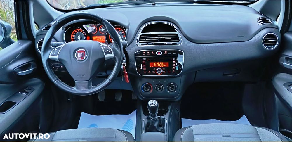 Fiat Grande Punto 1.4 16V Emotion - 8