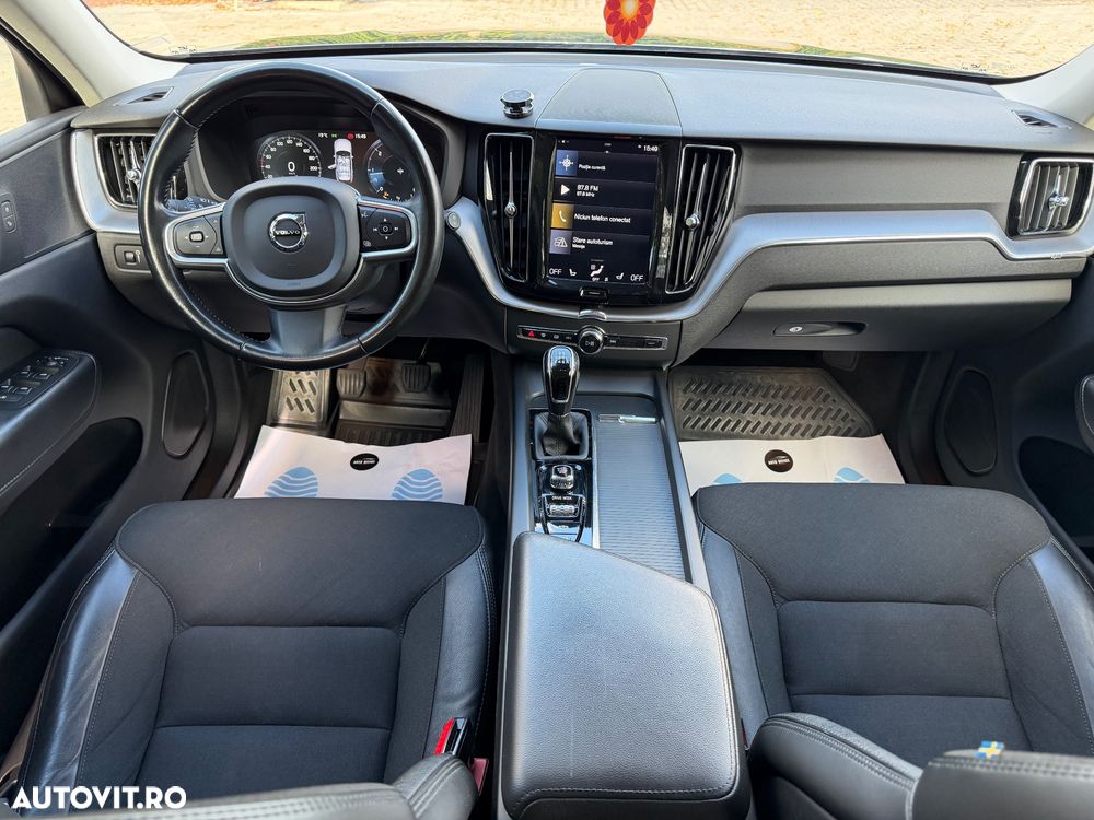 Volvo XC 60 D3 Momentum Pro - 15