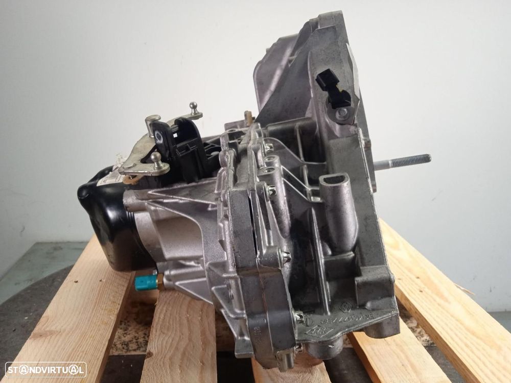 CAIXA DE VELOCIDADES RENAULT CAPTUR  REF. JR5062 - 3