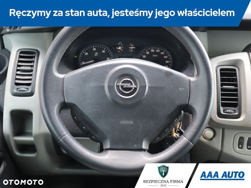 Opel Vivaro - 17
