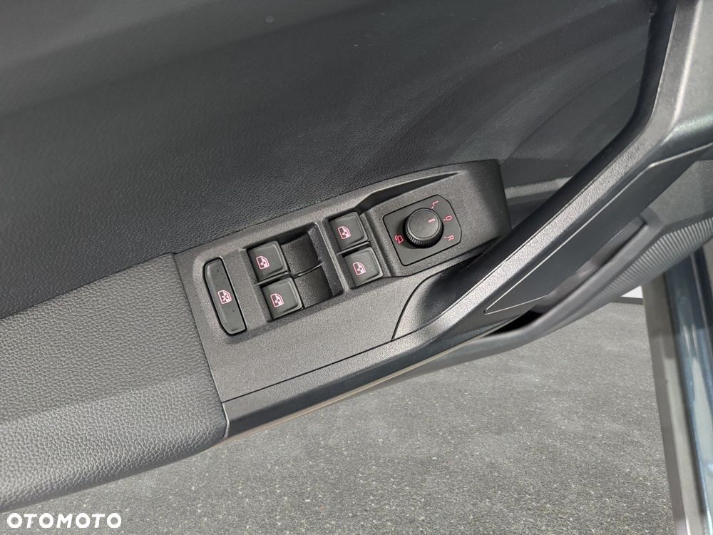 Seat Arona - 27