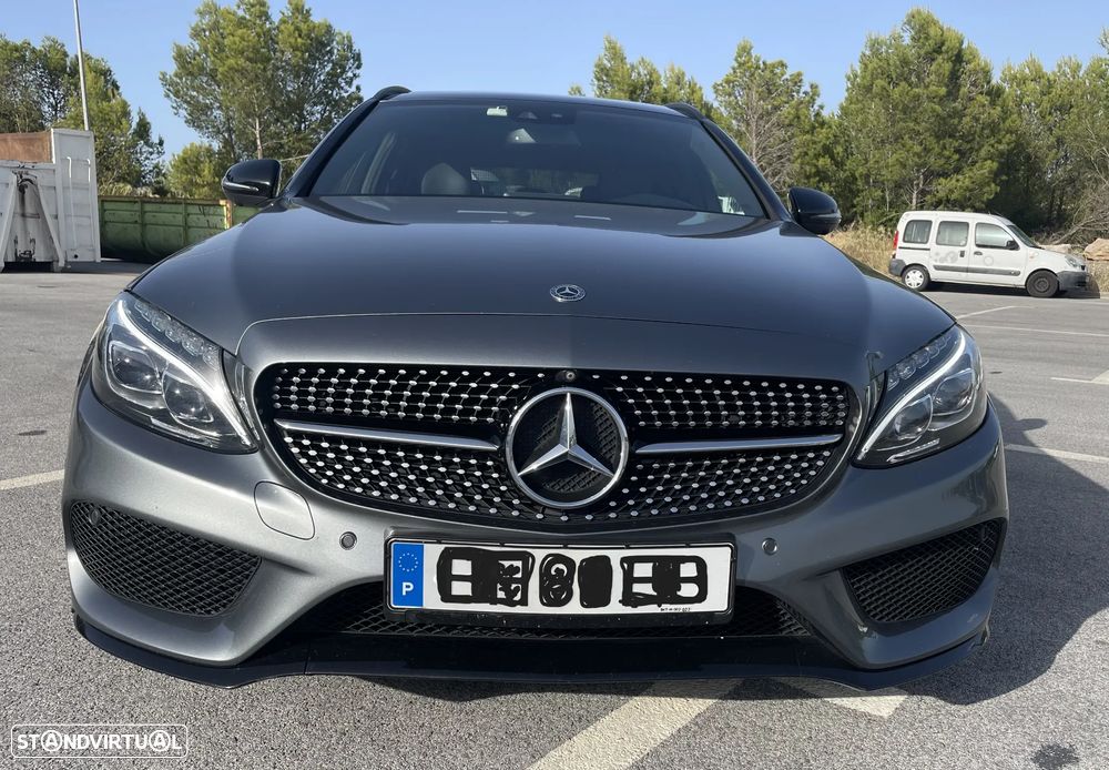 Mercedes-Benz C 220 d 4Matic 9G-TRONIC AMG Line - 2