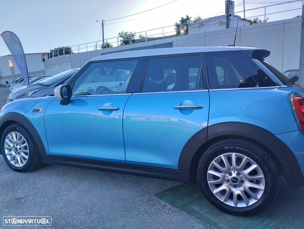 MINI 5 Portas Cooper D - 5