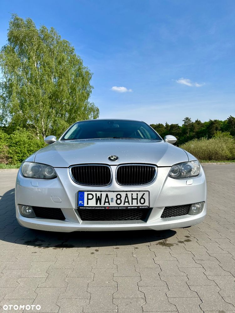 BMW Seria 3 330d - 4