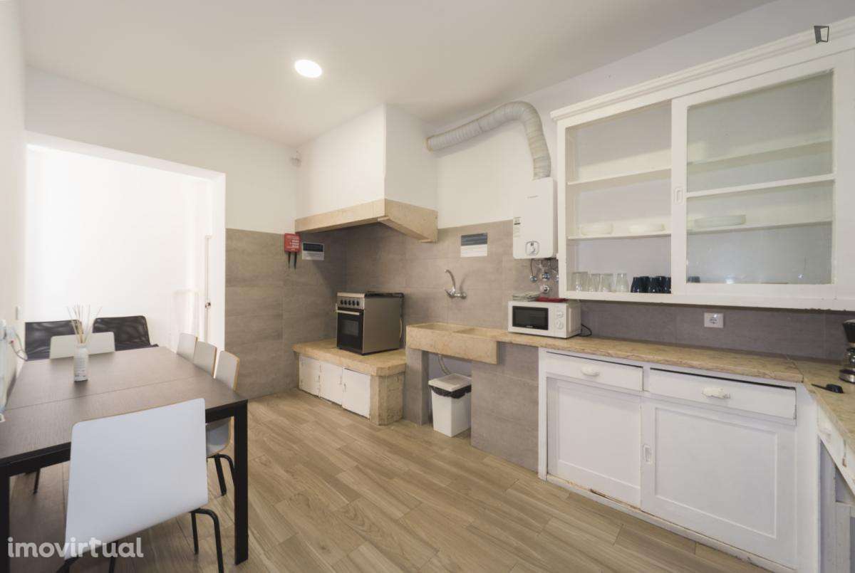 Quarto - localizado em Lapa Lisbon - Grande imagem: 5/18