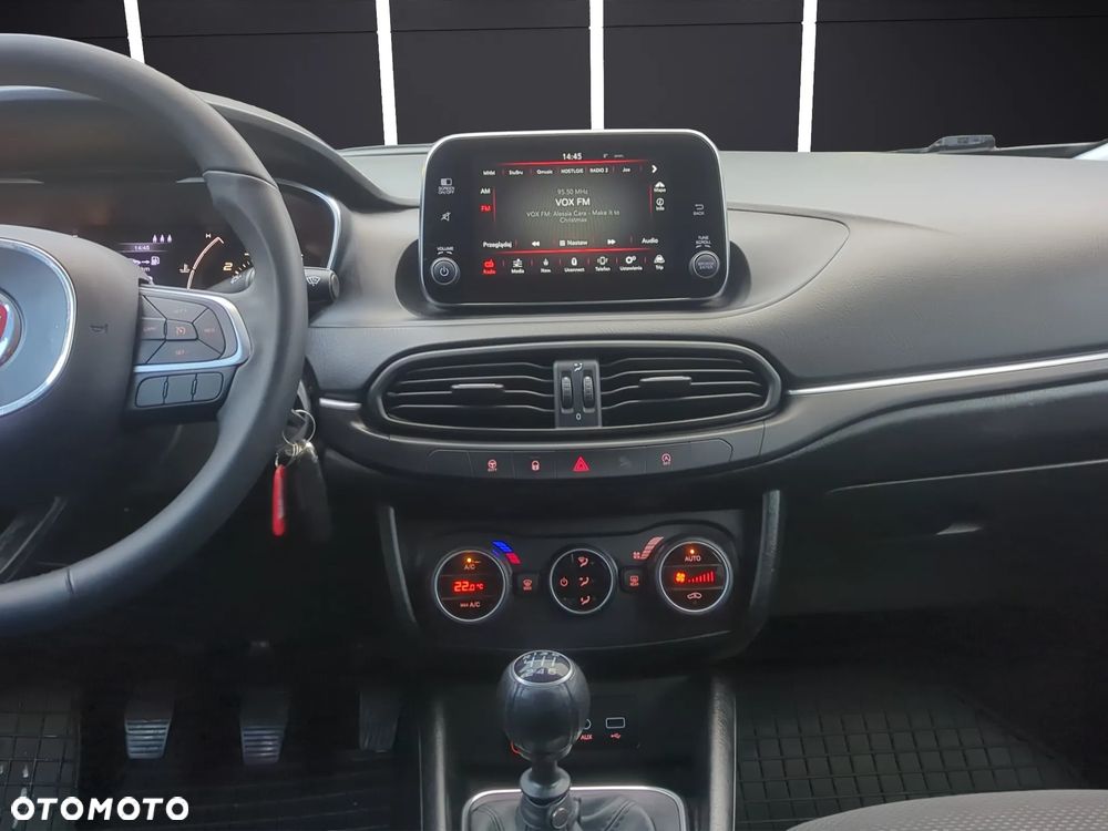 Fiat Tipo 1.4 T-Jet 16v S-Design - 15