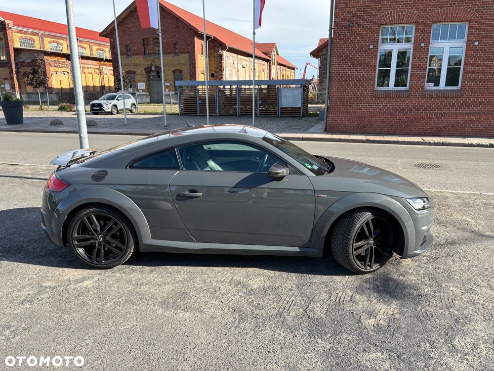 Audi TT Coupé 2.0 TFSI Quattro S tronic - 4