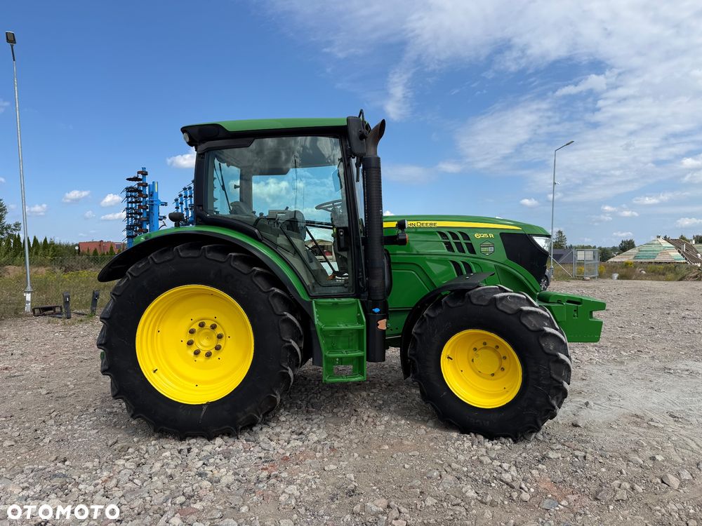 John Deere 6125R - 4