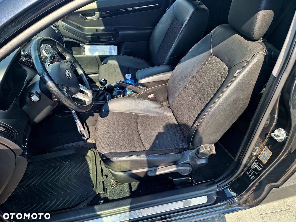 Kia ProCeed 1.6 Crdi Comfort + - 13