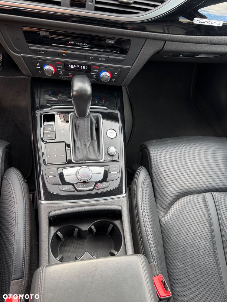 Audi A6 Allroad - 11