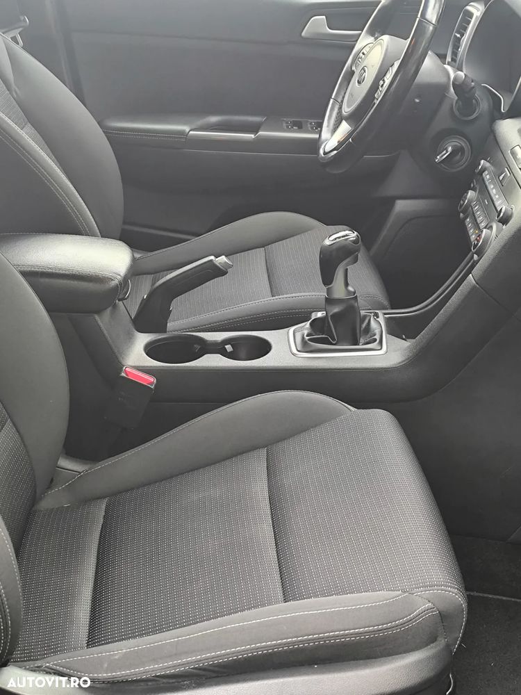 Kia Sportage 2.0 DSL MT 4x4 PREMIUM - 20