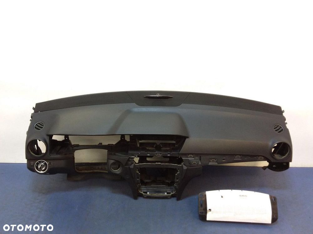 MERCEDES C W204 LIFT DESKA ROZDZIELCZA KOKPIT - 1