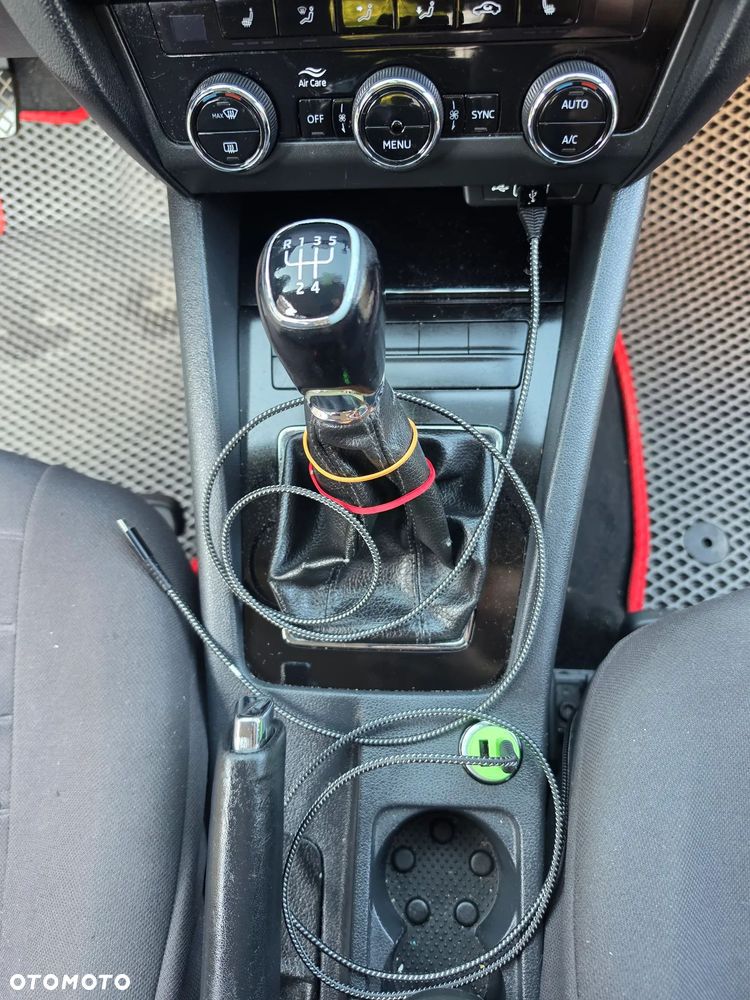 Skoda Octavia 1.6 TDI Soleil - 10