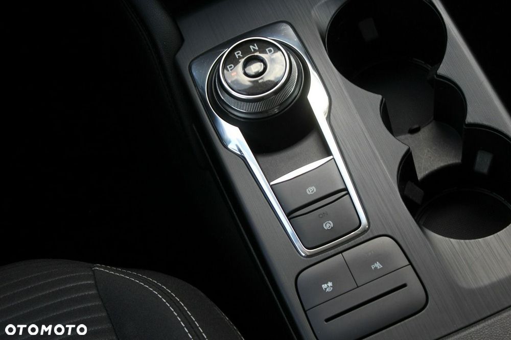 Ford Kuga 2.5 Duratec FHEV TITANIUM - 18