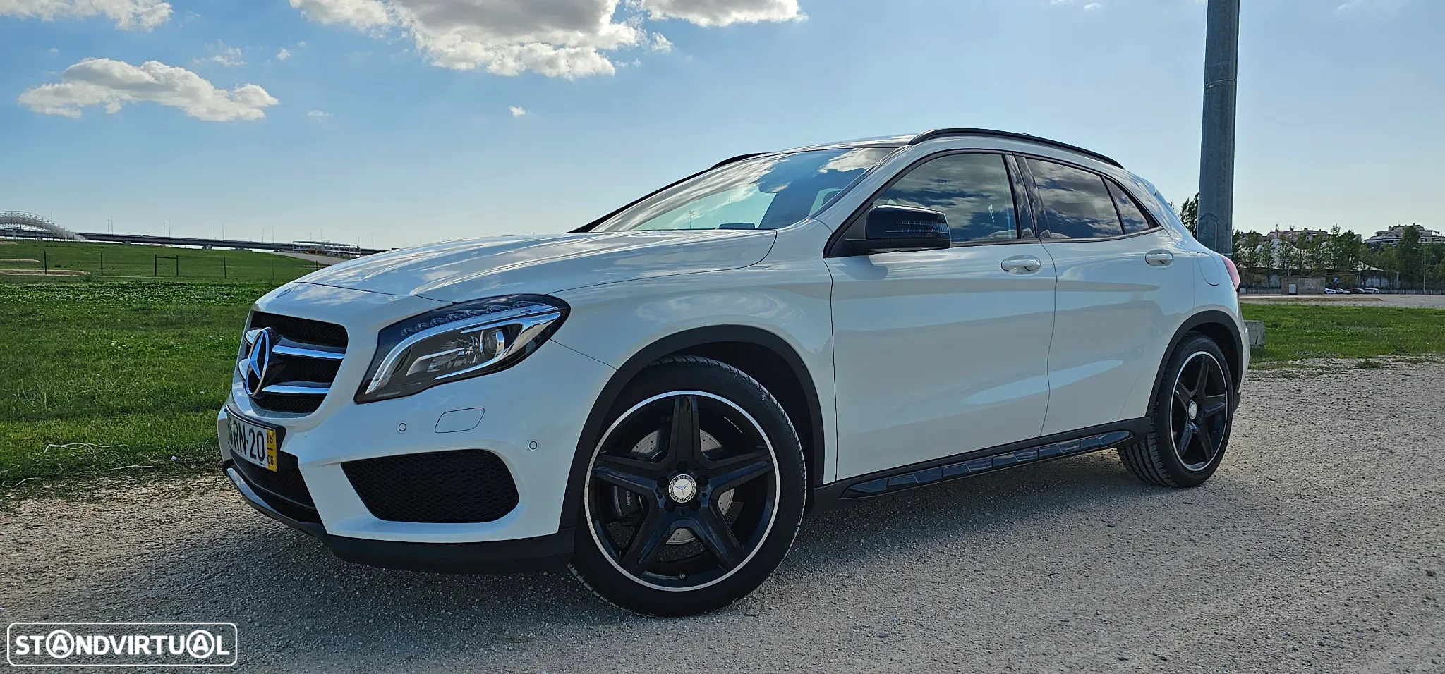 Mercedes-Benz GLA 220 CDi AMG Line - 2