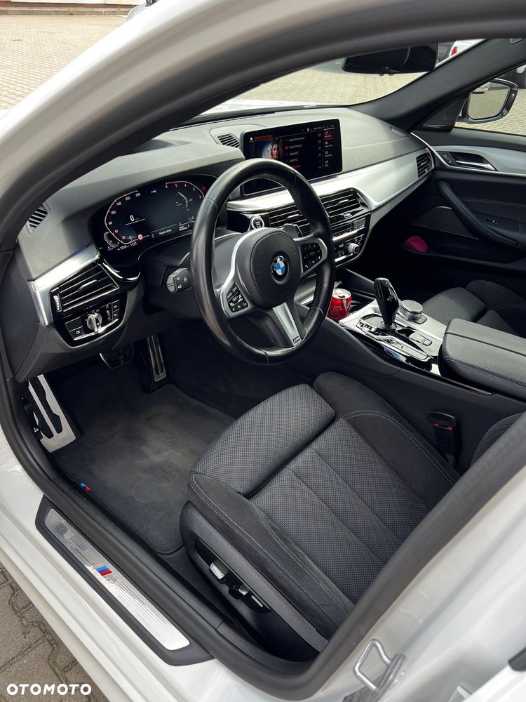BMW Seria 5 520d mHEV M Sport sport - 10
