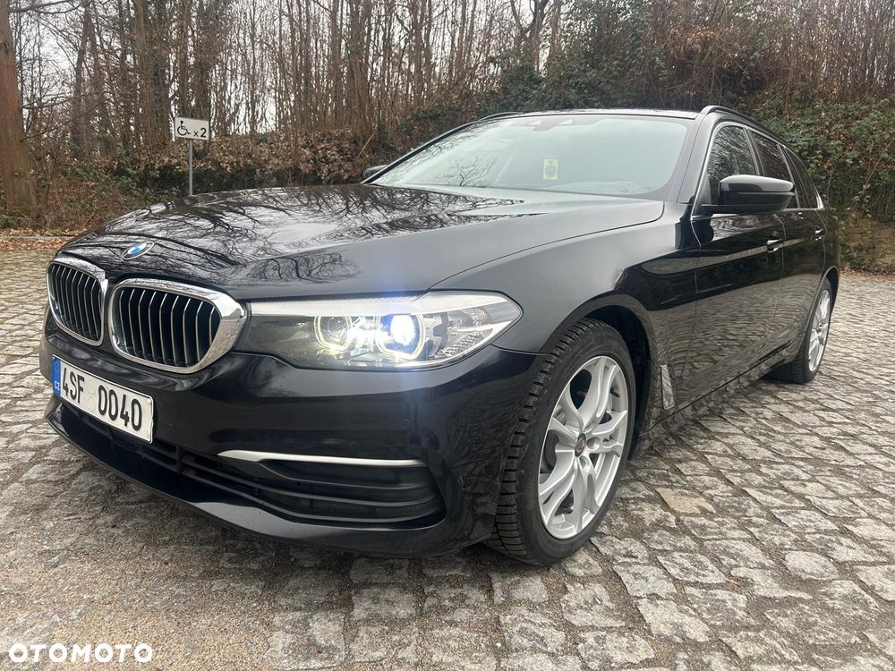 BMW Seria 5 530d xDrive Sport Line - 17