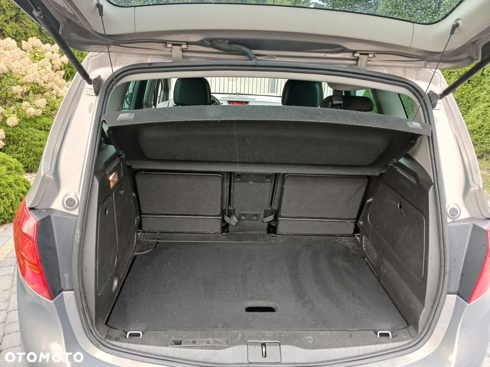 Opel Meriva - 27