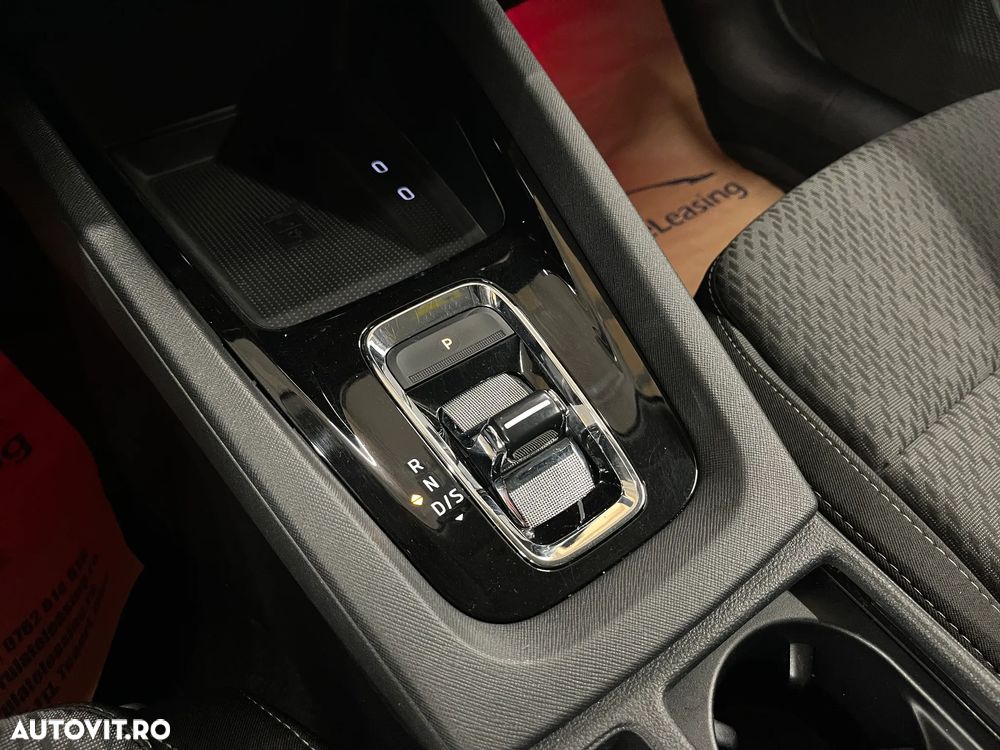 Skoda Octavia 2.0 TDI DSG Style - 24