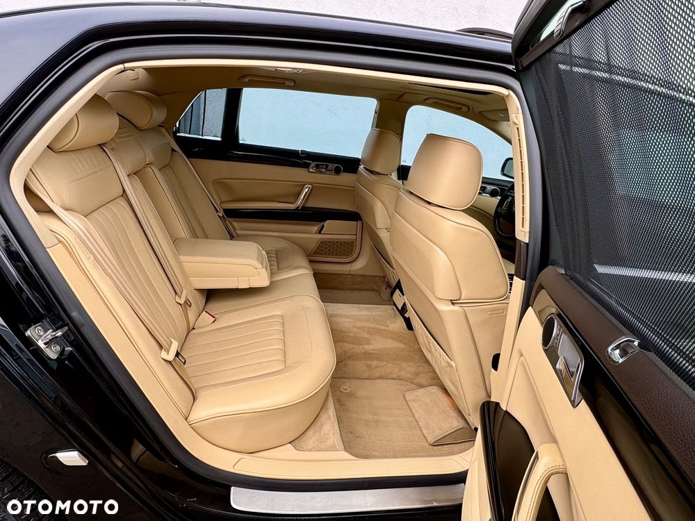 Volkswagen Phaeton 4.2 V8 4Mot L (5 os.) - 21