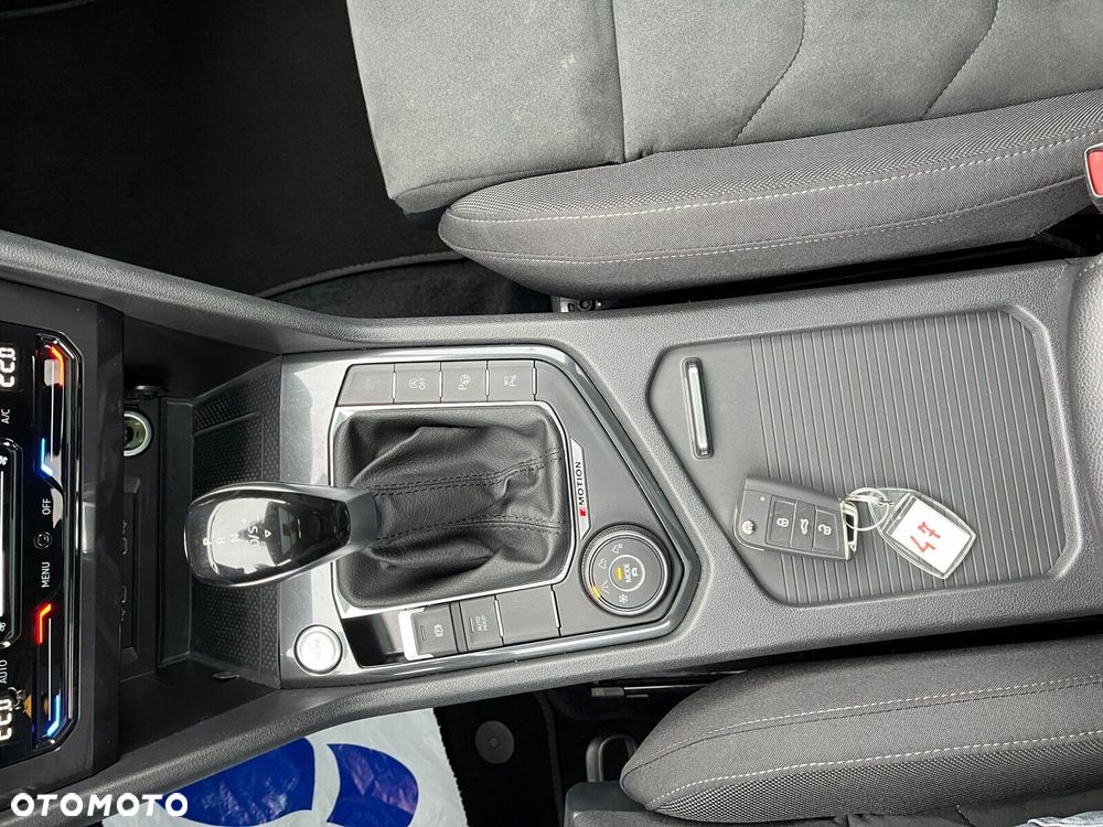 Volkswagen Tiguan Allspace 2.0 TDI 4Mot Elegance DSG - 30