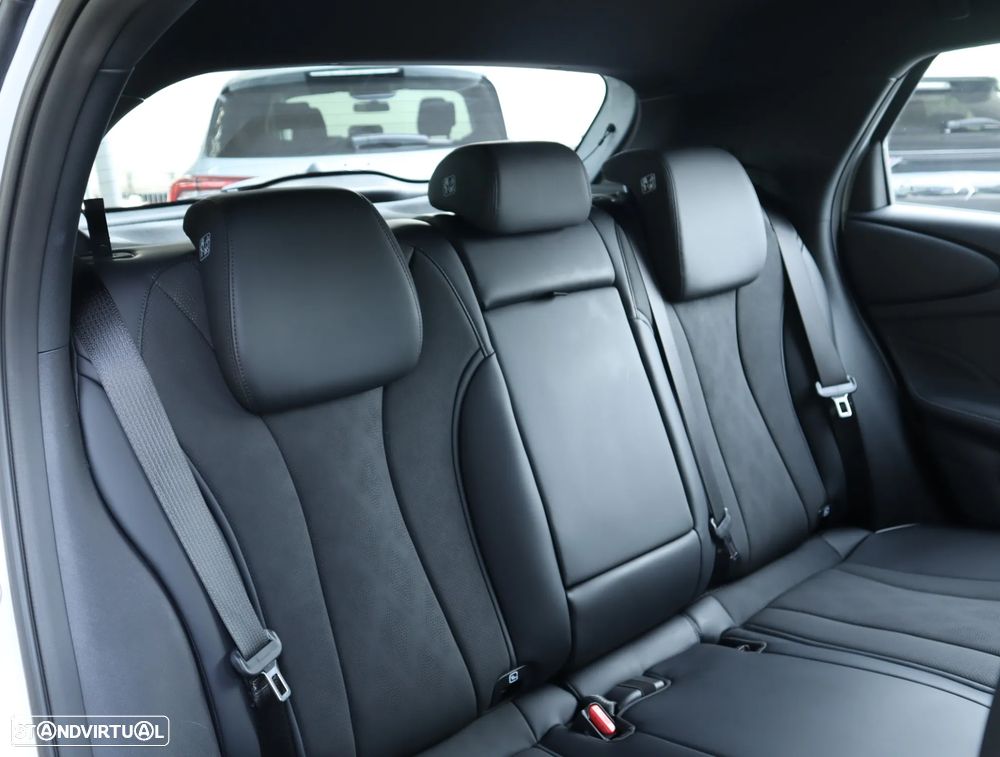 BYD Dolphin 60.4 kWh Comfort - 24