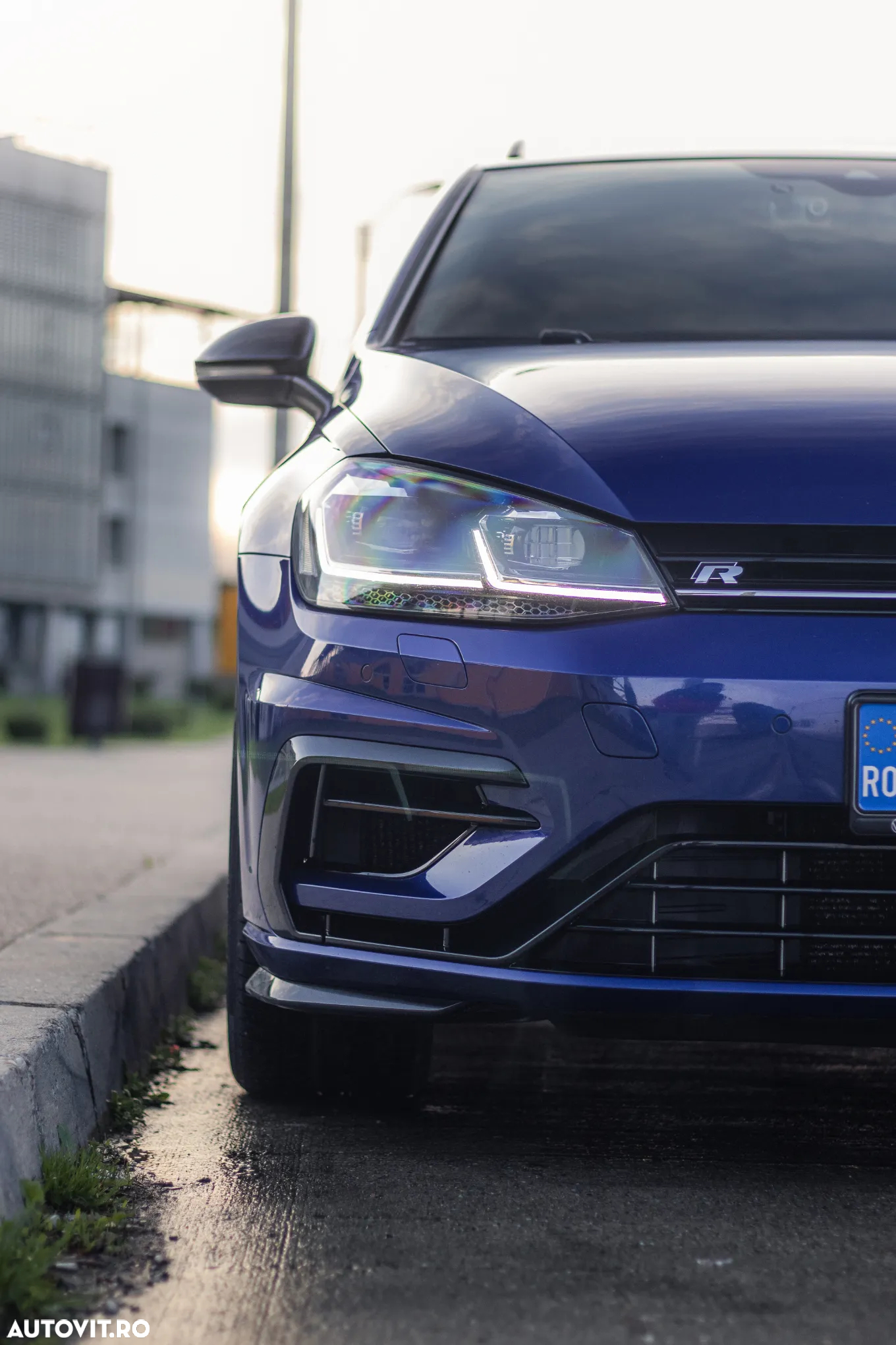 Volkswagen Golf Variant R 2.0 TSI OPF 4Motion DSG - 9