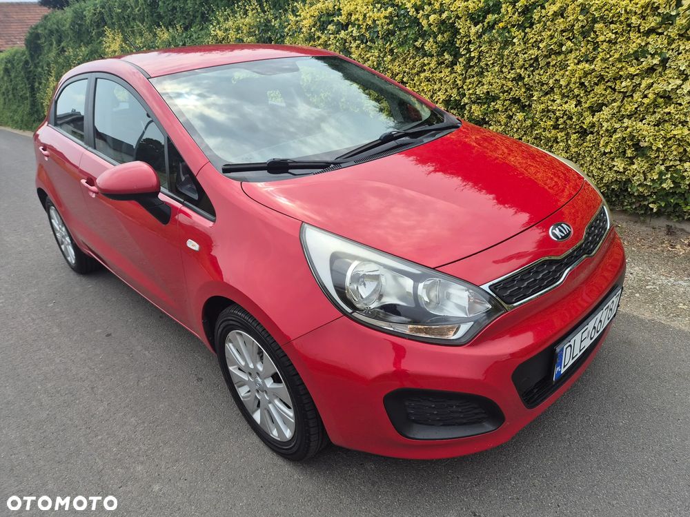 Kia Rio 1.1 CRDI Dream Team Edition - 1