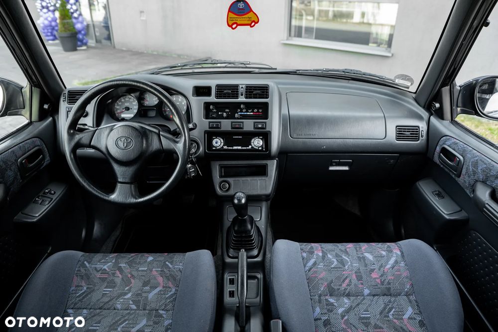 Toyota RAV4 2.0 Special - 21