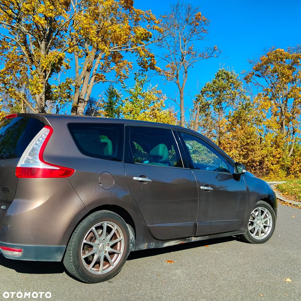 Renault Grand Scenic 2009 photo 5