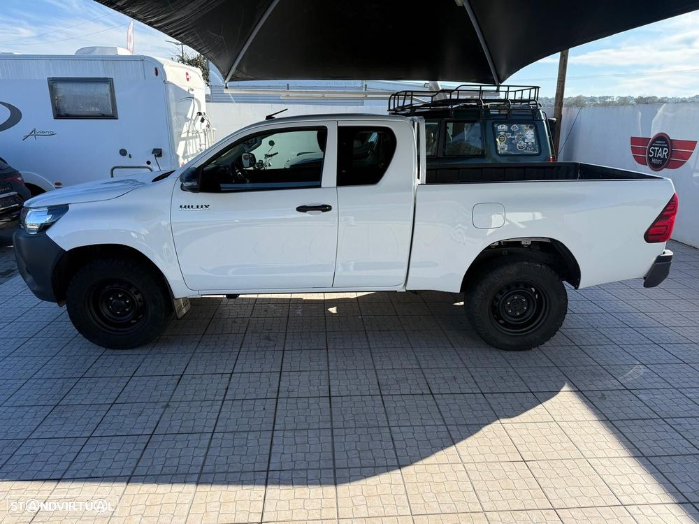 Toyota Hilux - 6
