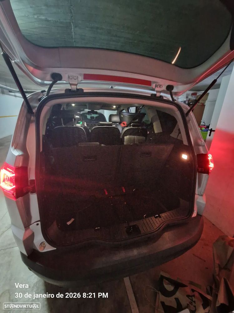 Ford S-Max 2.0 TDCi Titanium 7L - 26