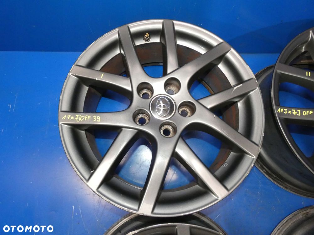 TOYOTA VERSO AVENSIS FELGI ALUMINIOWE 17'' R17 5X114.3 KOMPLET - 2