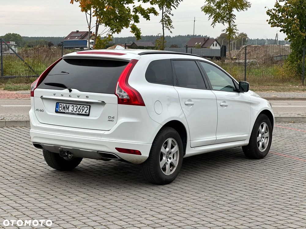 Volvo XC 60 D4 AWD Momentum - 6