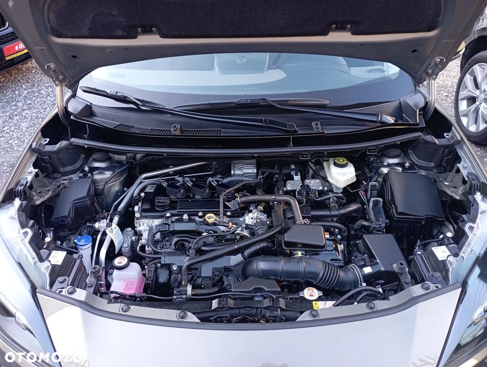 Toyota Yaris Cross Hybrid 1.5 Executive - 32