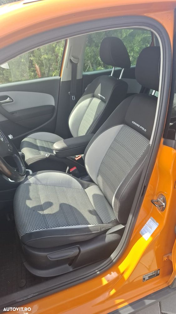 Volkswagen Polo - 8