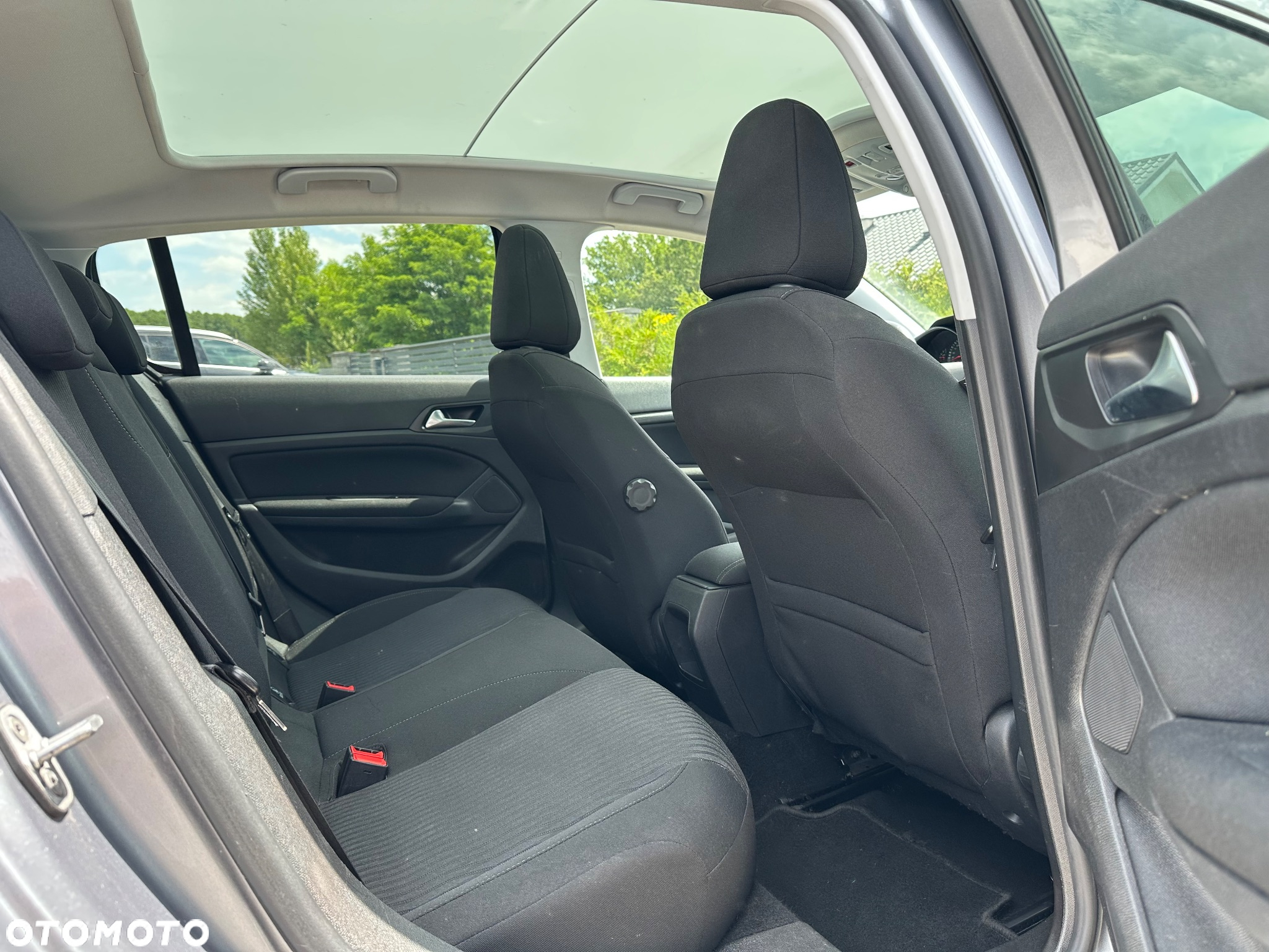 Peugeot 308 1.6 BlueHDi Allure S&S - 11