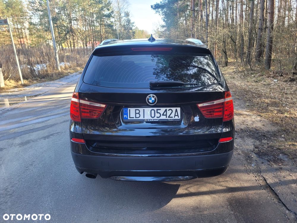 BMW X3 xDrive20d - 8