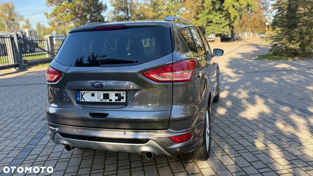 Ford Kuga 2.0 TDCi 4x4 Titanium - 29