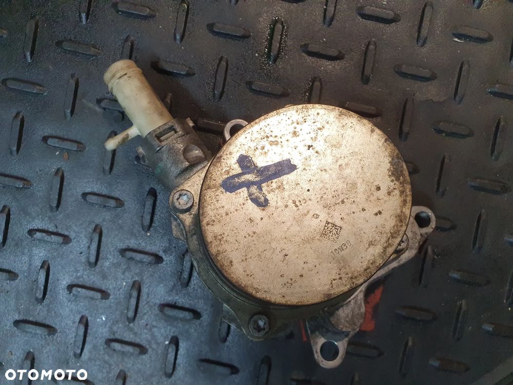 RENAULT MASTER III 2.3 DCI BITURBO POMPA VACUM 146508418R - 2