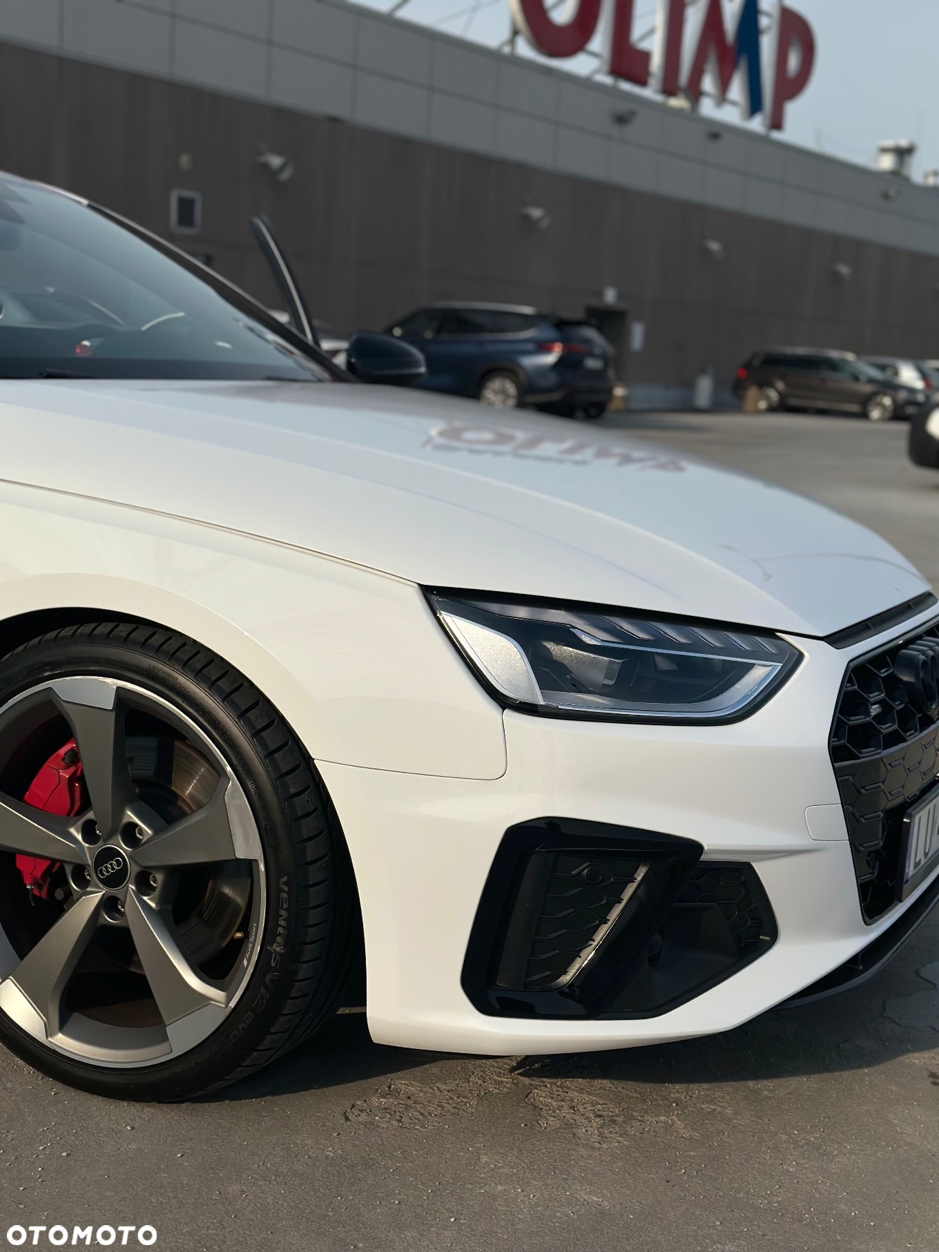 Audi A4 Avant 45 TFSI quattro S tronic S line - 9