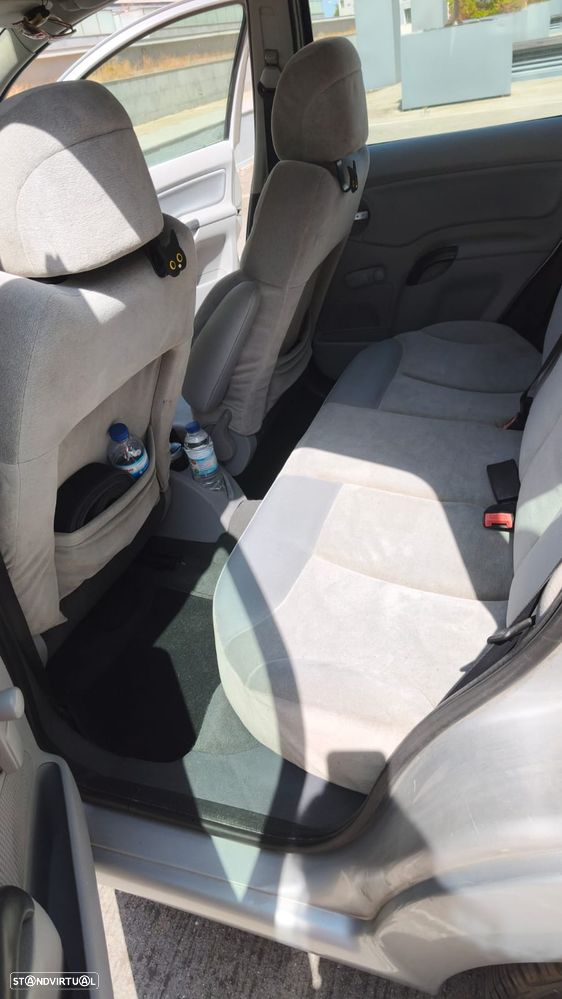Citroën C3 1.6 16V Exclusive - 4