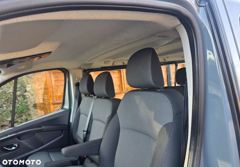 Renault Trafic - 11
