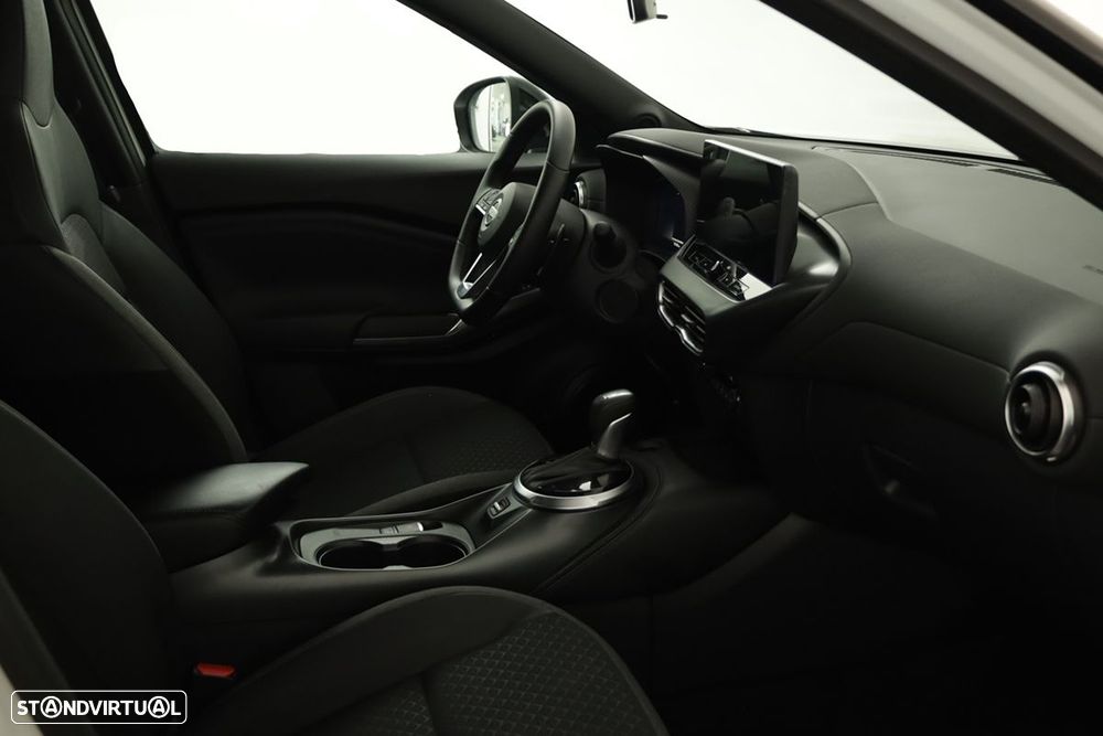 Nissan Juke 1.0 DIG-T N-Connecta DCT - 20
