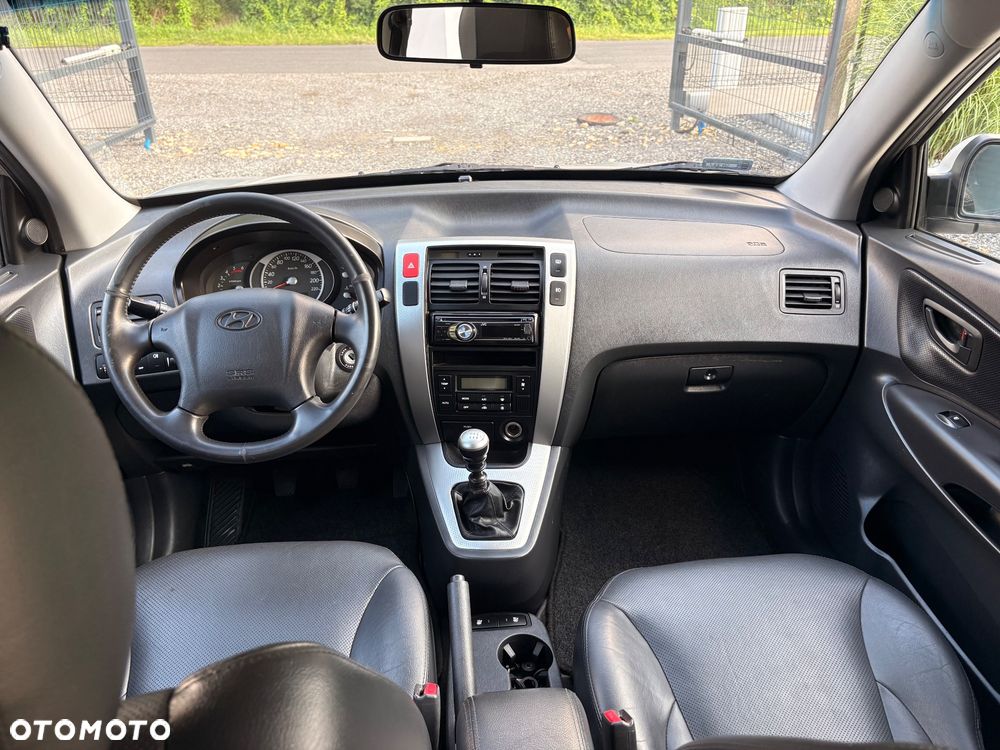 Hyundai Tucson 2.0 CRDi VGT 4WD GLS - 22