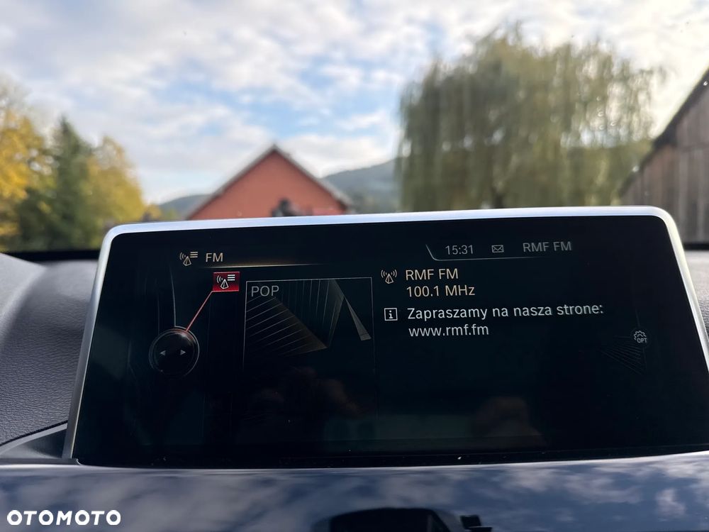 BMW X1 sDrive20d - 23