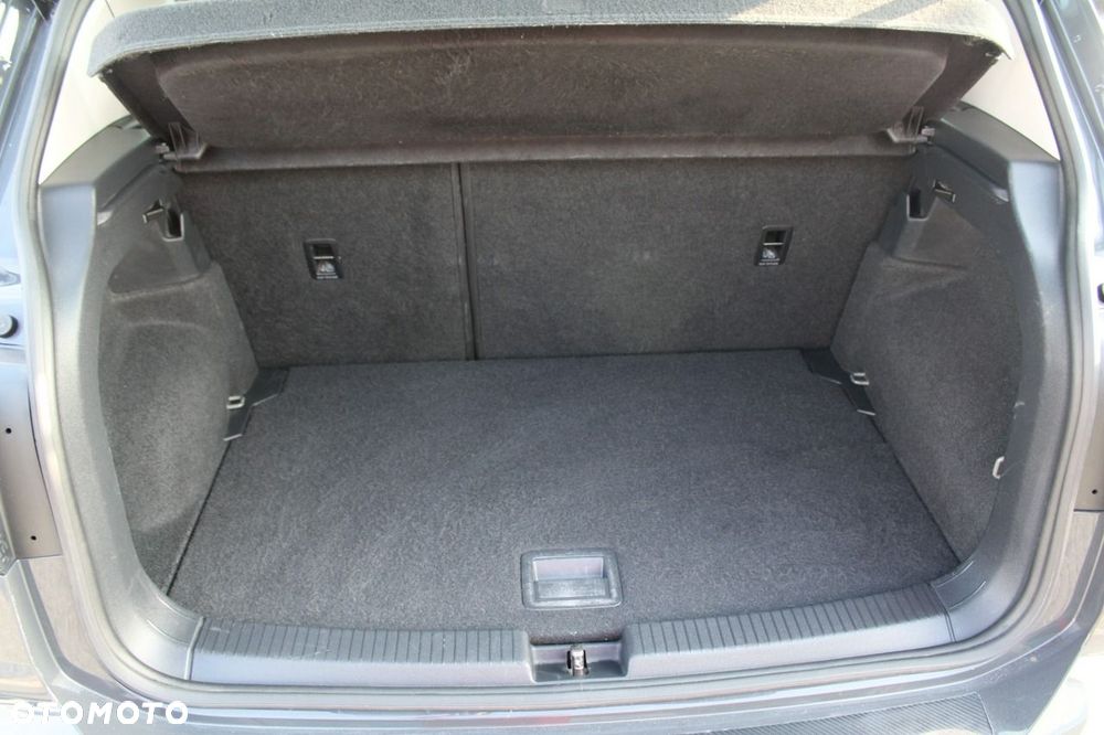 Volkswagen T-Cross - 14