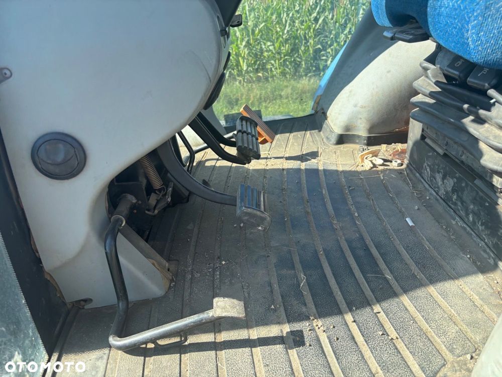 New Holland T 8.360 4X4 - 10